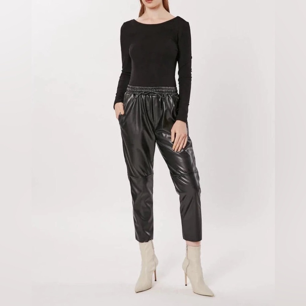 DÈLUC womens Fleetwood Vegan Leather Pant black size medium